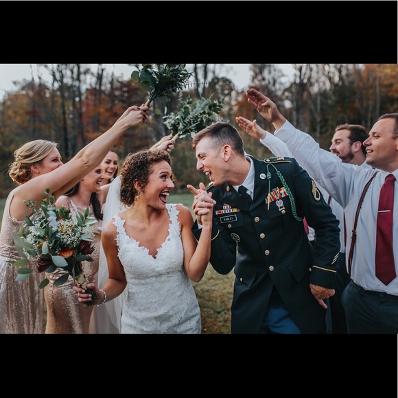 Meet your Posher, Amanda - Picture 1 of 1